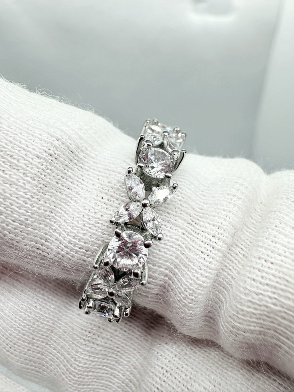 Gorgeous Ring! - Picture 15 of 17